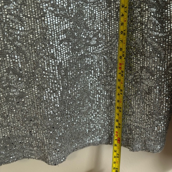 NWT Anthropologie Dan Left Coast Silver Metallic Shine Crewneck Sweatshirt Top M - Picture 7 of 8